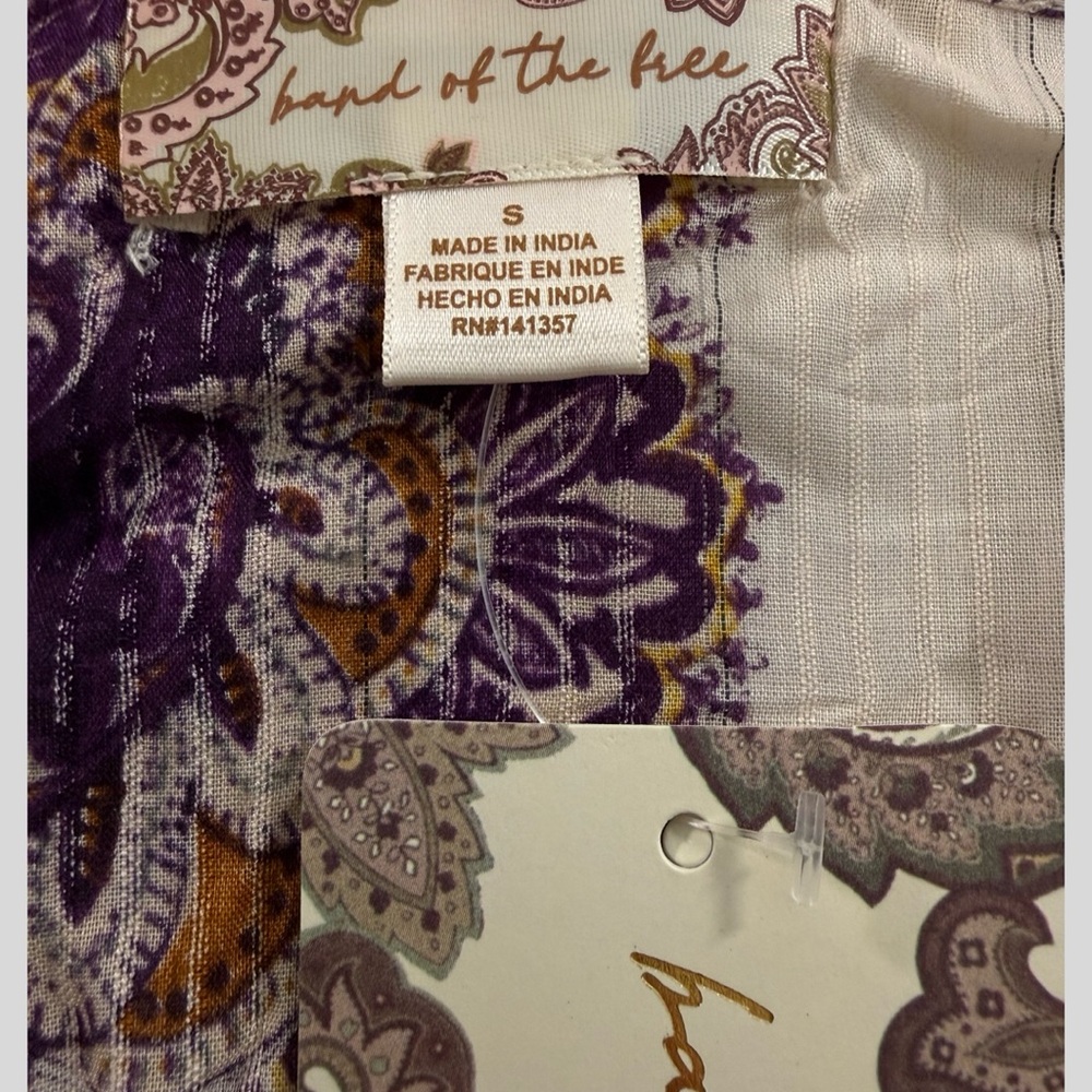 Boho Paisley V-Neck Blouse with Lace Trim - Purple/Cream Sz S NWT - Picture 5 of 6